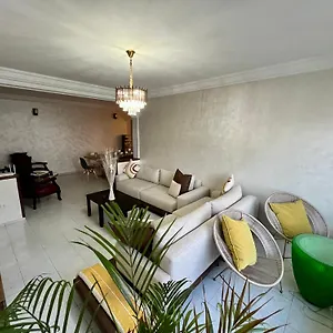 Appartement Bel Avec Belle Vue Sur La Grande Mosquee Hassan Ii Et La, Casablanca